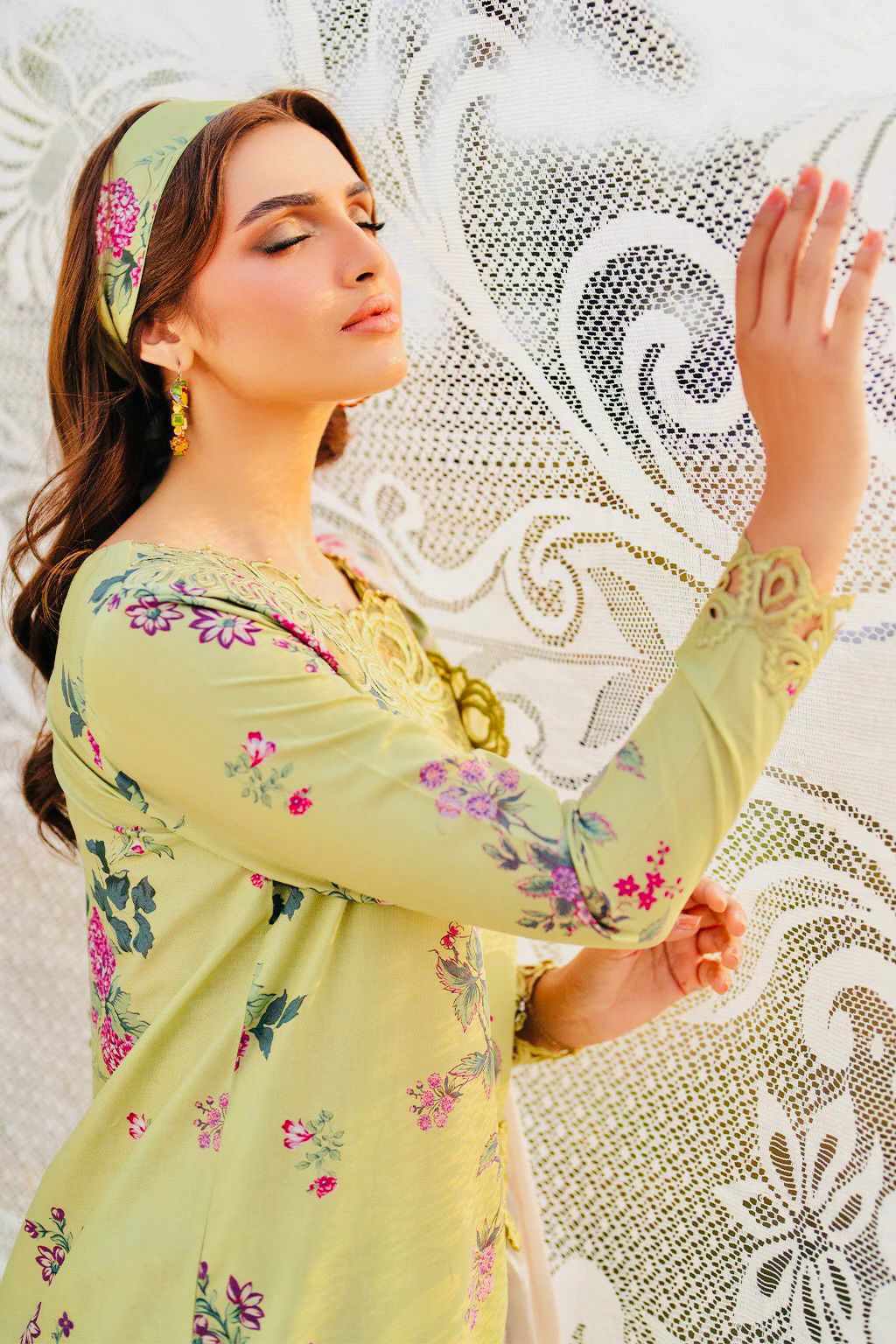 IZNIK 3pc Summer Eid Collection Code:PE001
