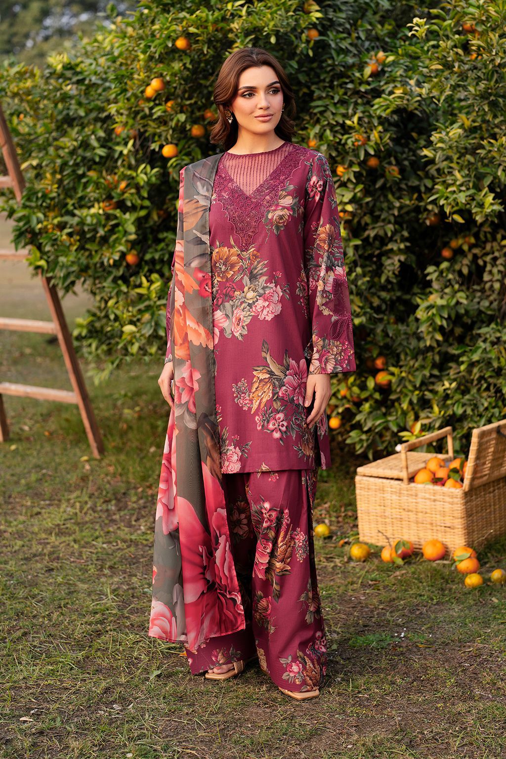 IZNIK 3pc Summer Eid Collection Code:PE001