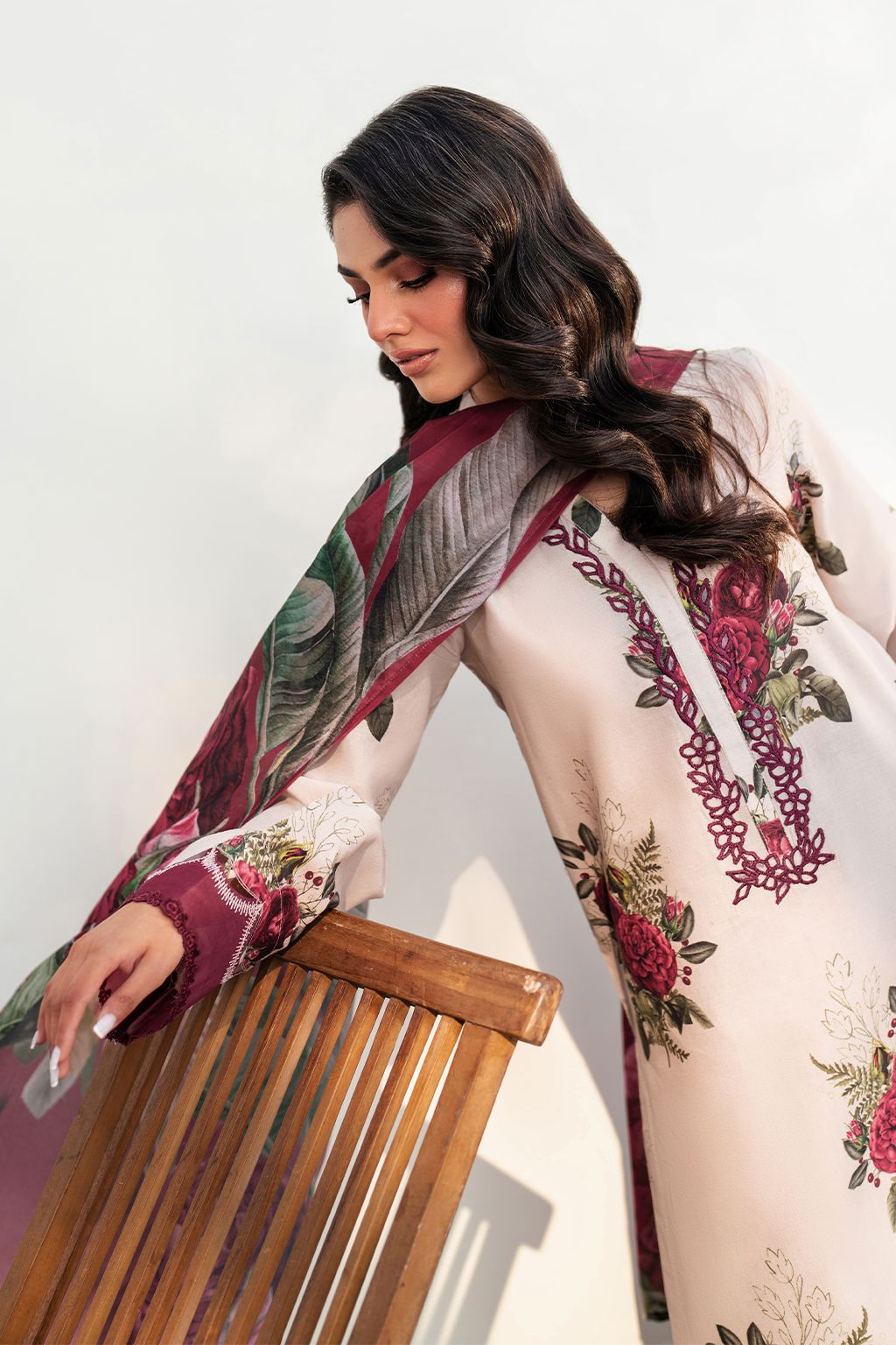 IZNIK 3pc Summer Eid Collection Code:PE001