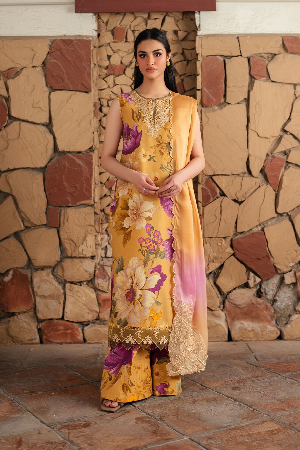 IZNIK 3pc Summer Eid Collection Code:PE001