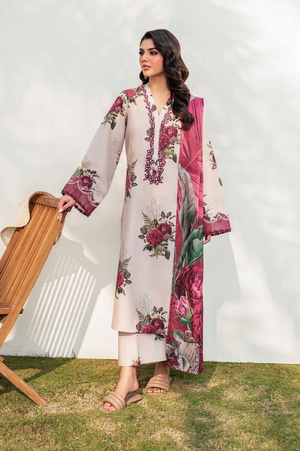IZNIK 3pc Summer Eid Collection Code:PE001