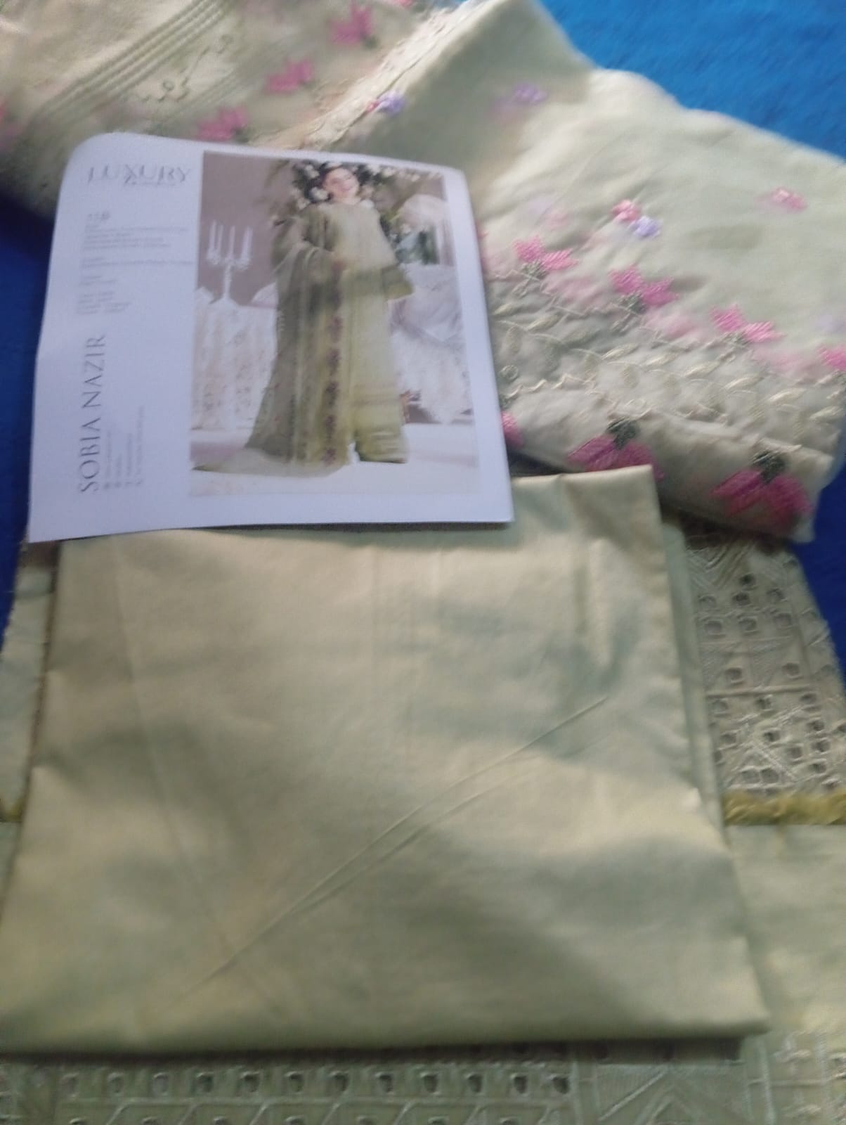 SOBIA NAZIR DESIGN 11B