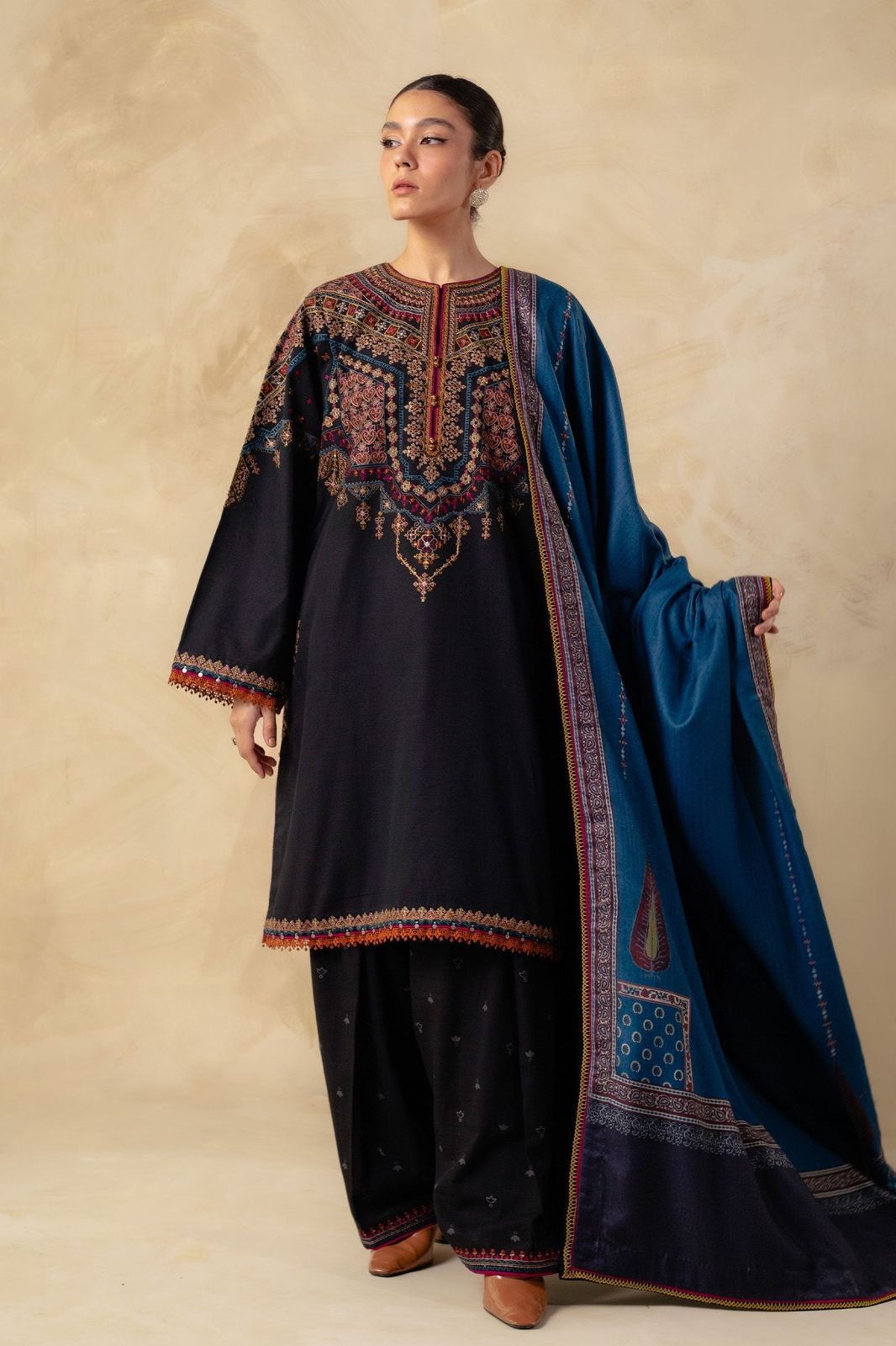 QALAMKAR 3pc Summer Casual Collection&nbsp; Code: