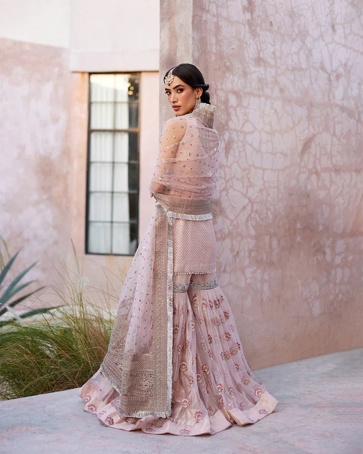 Eilees is a fabulous bridal gharara set. hitcode