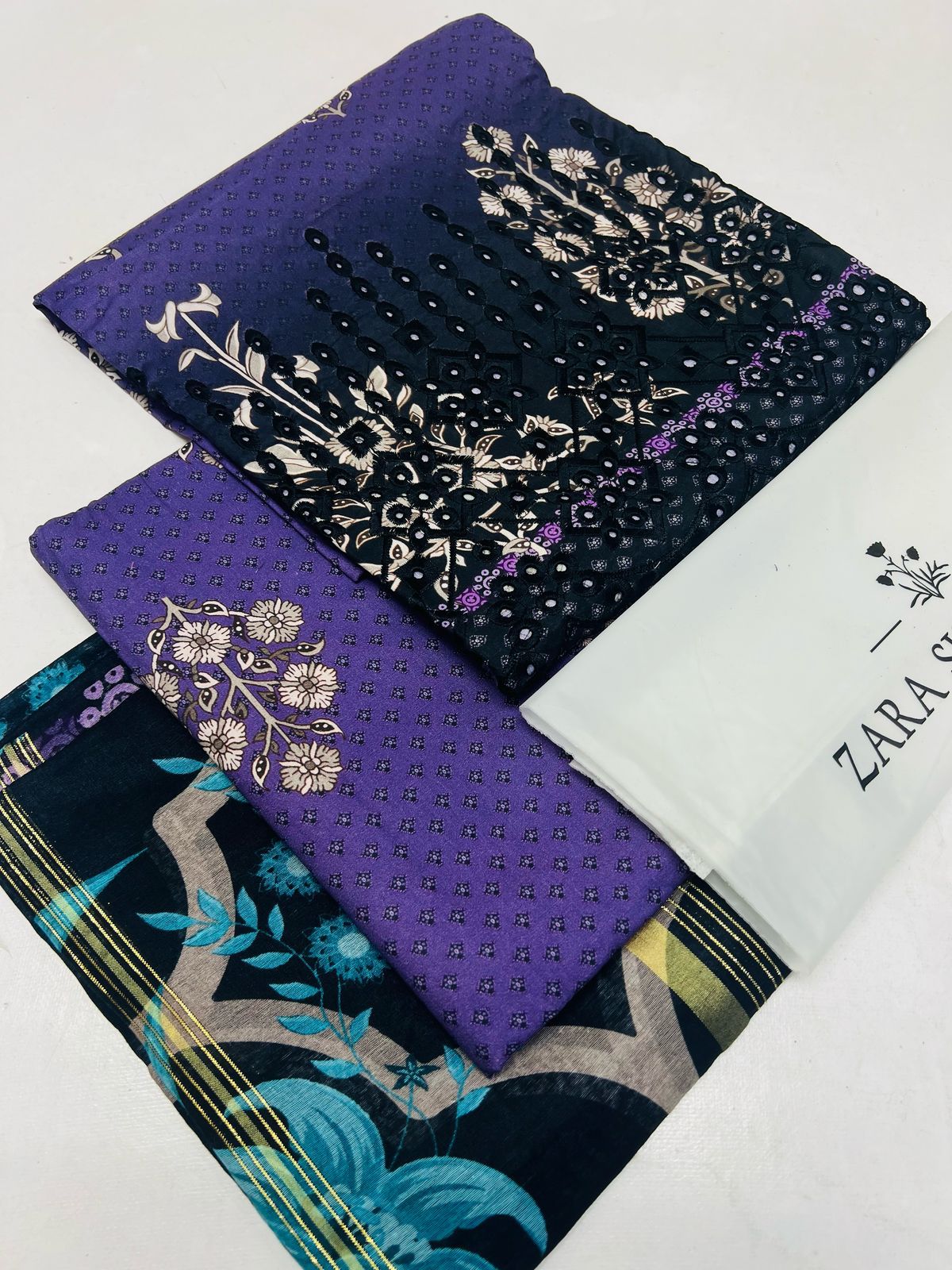 ZARA SHAHJAHAN  Hit Article 3Pc in Summer Collection